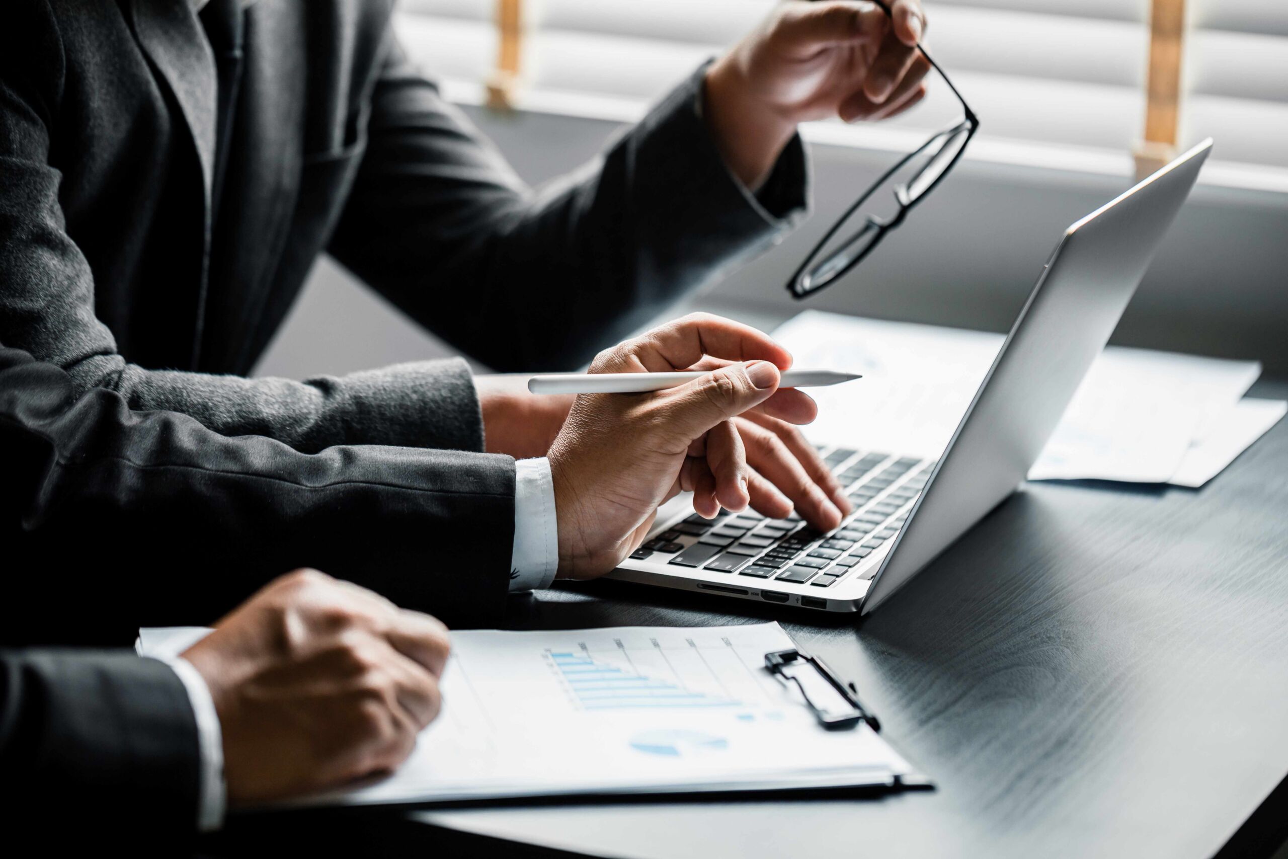 5 warning signs your corporate tax year-end close is at risk